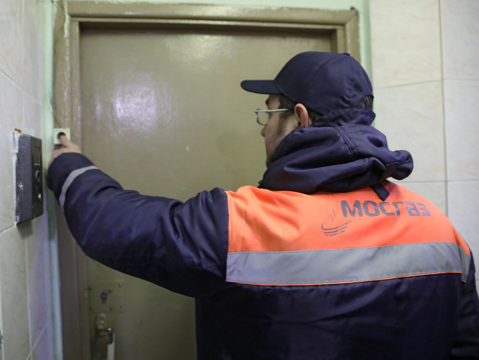 Проверка газового оборудования в жилых домах Проверка газового оборудования в жилых домах - РИА Новости, 1920, 10.11.2021