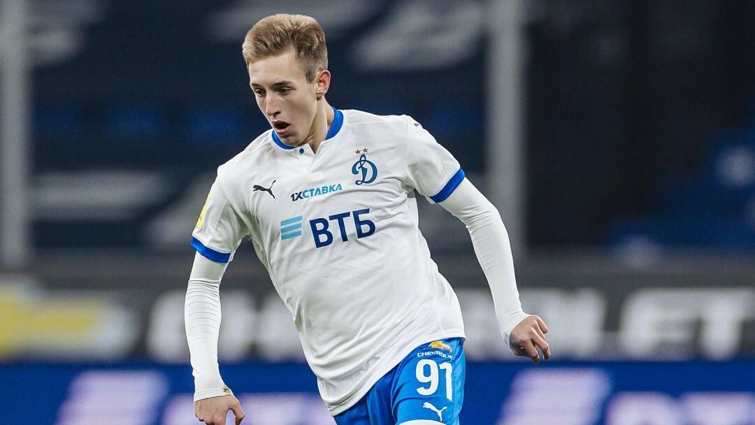 Игрок Динамо Ярослав Гладышев Игрок Динамо Ярослав Гладышев - РИА Новости, 1920, 26.04.2025