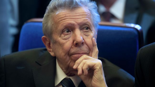 Академик РАН и РАМН Евгений Чазов