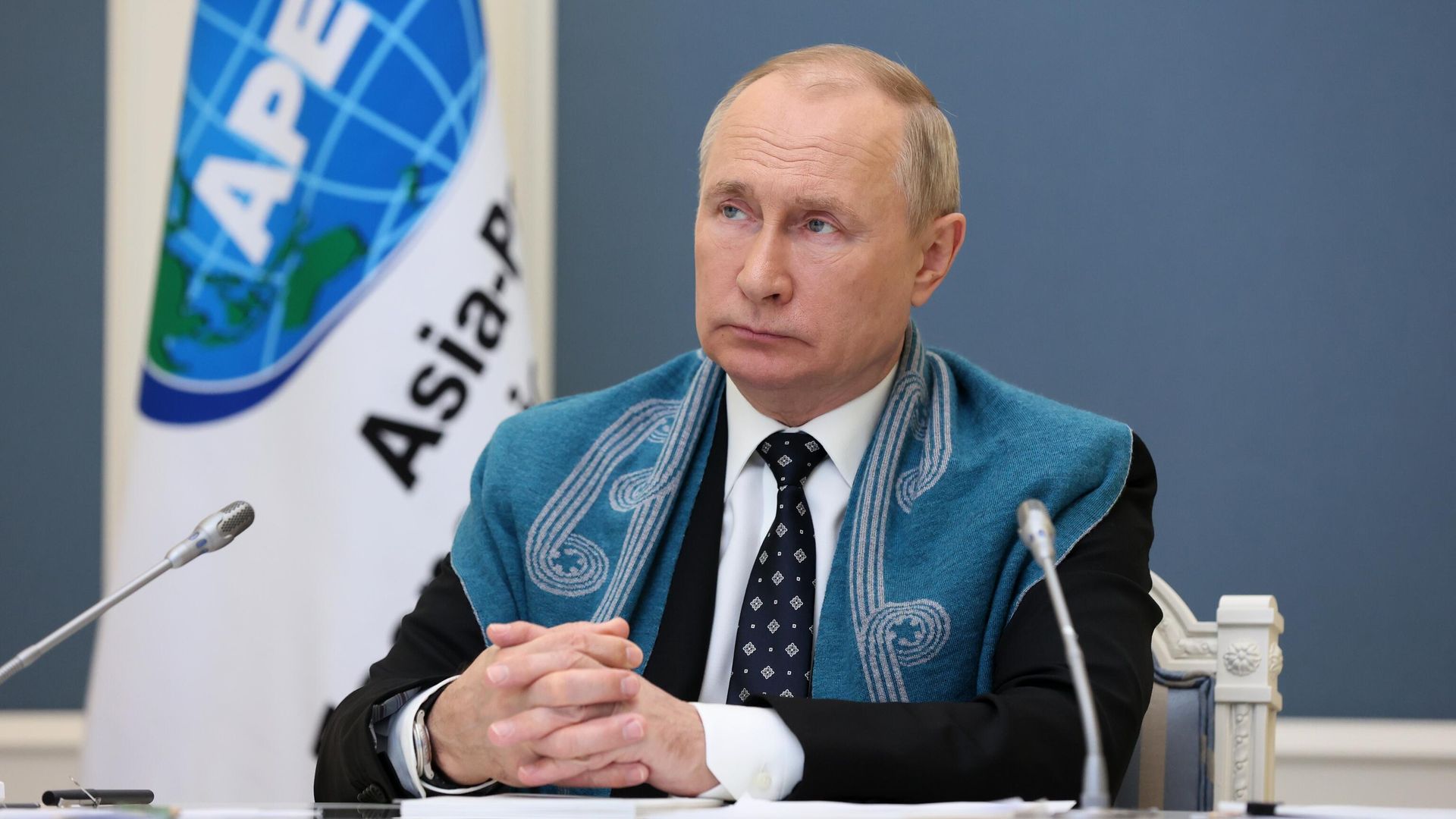 Президент РФ Владимир Путин принимает участие в работе саммита АТЭС Президент РФ Владимир Путин принимает участие в работе саммита АТЭС - РИА Новости, 1920, 12.11.2021