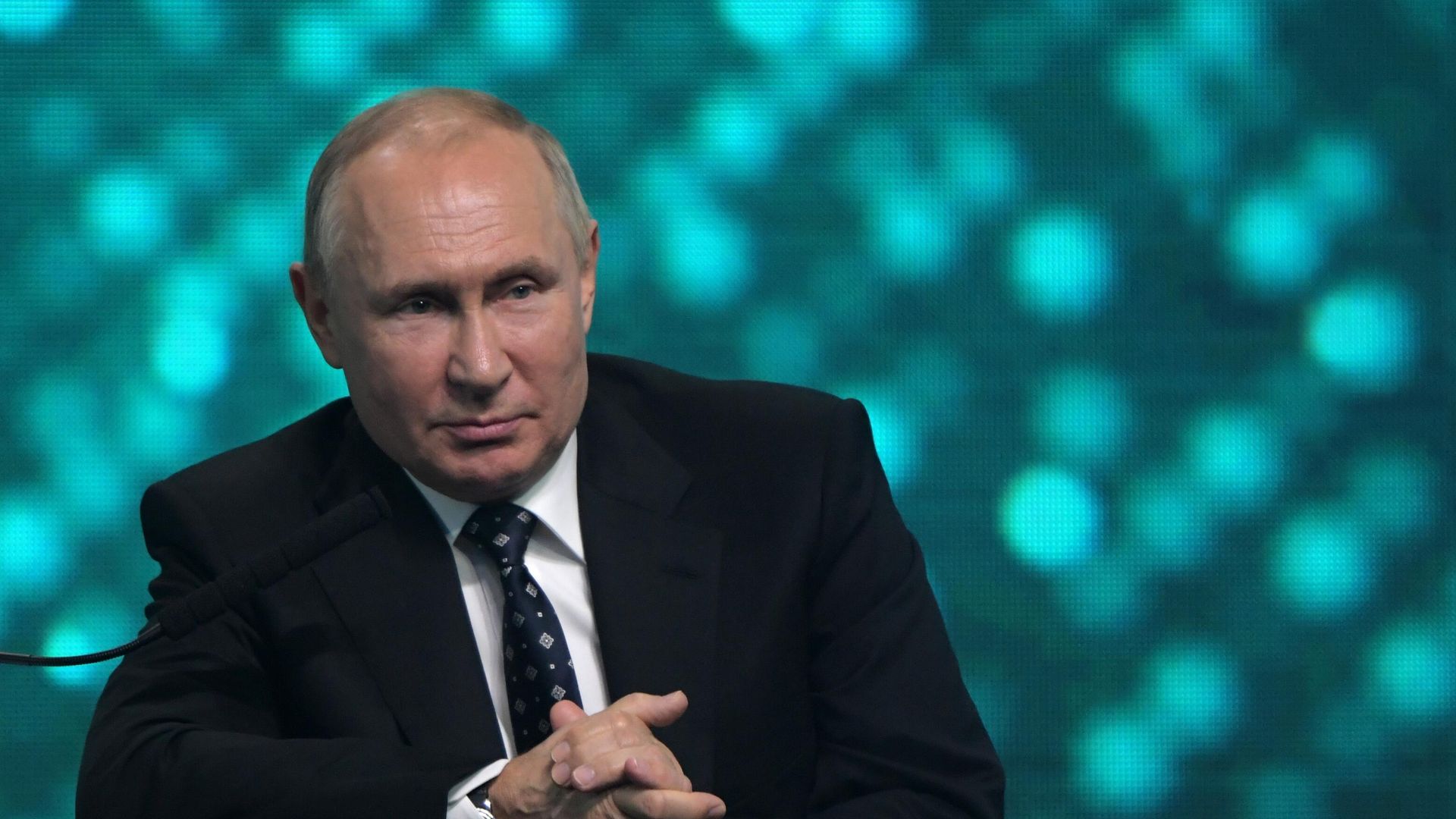 Президент РФ Владимир Путин на международной конференции по искусственному интеллекту и анализу данных Artificial Intelligence Journey 2021 Президент РФ Владимир Путин на международной конференции по искусственному интеллекту и анализу данных Artificial Intelligence Journey 2021 - РИА Новости, 1920, 12.12.2021