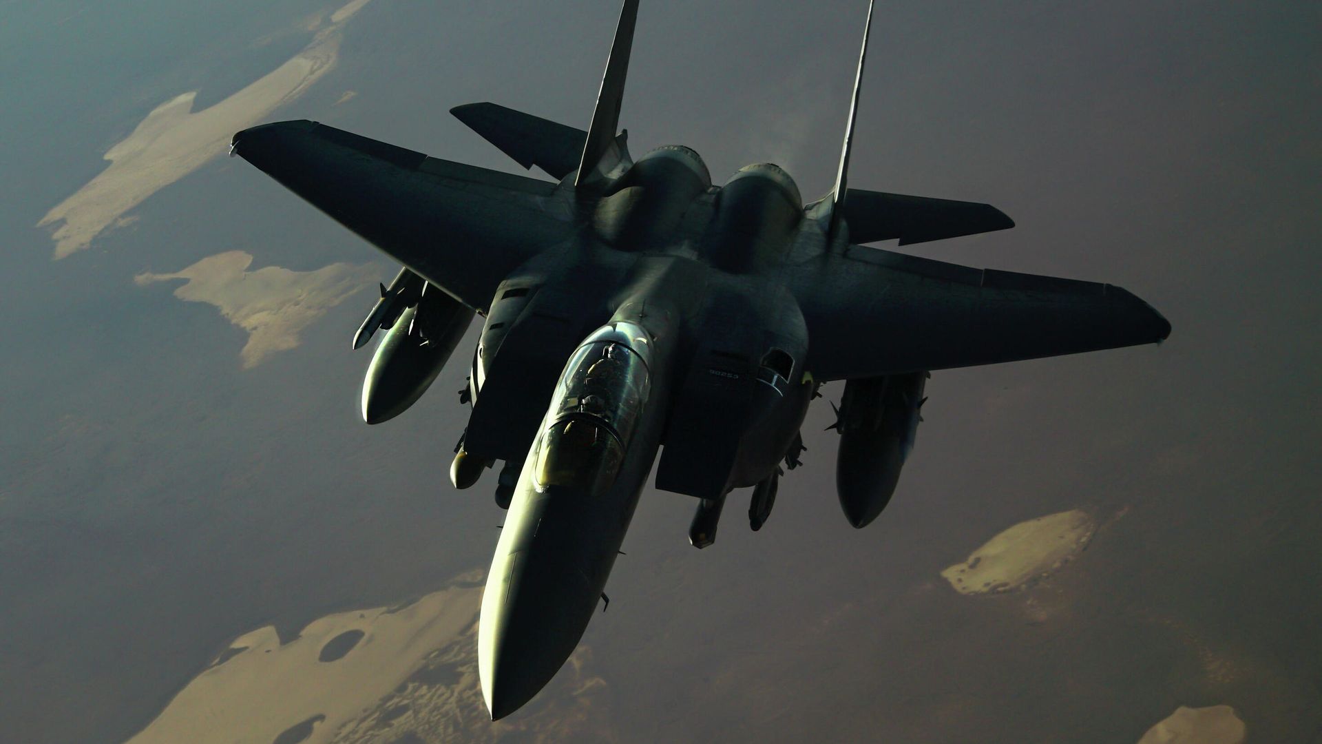 Истребитель F-15E Strike Eagle ВВС США Истребитель F-15E Strike Eagle ВВС США - РИА Новости, 1920, 29.07.2023