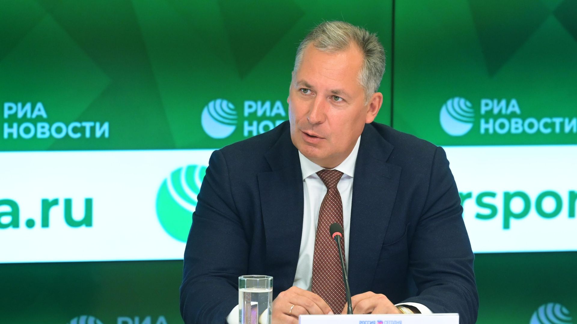 Президент Олимпийского комитета России (ОКР) Станислав Поздняков Президент Олимпийского комитета России (ОКР) Станислав Поздняков - РИА Новости, 1920, 09.12.2021