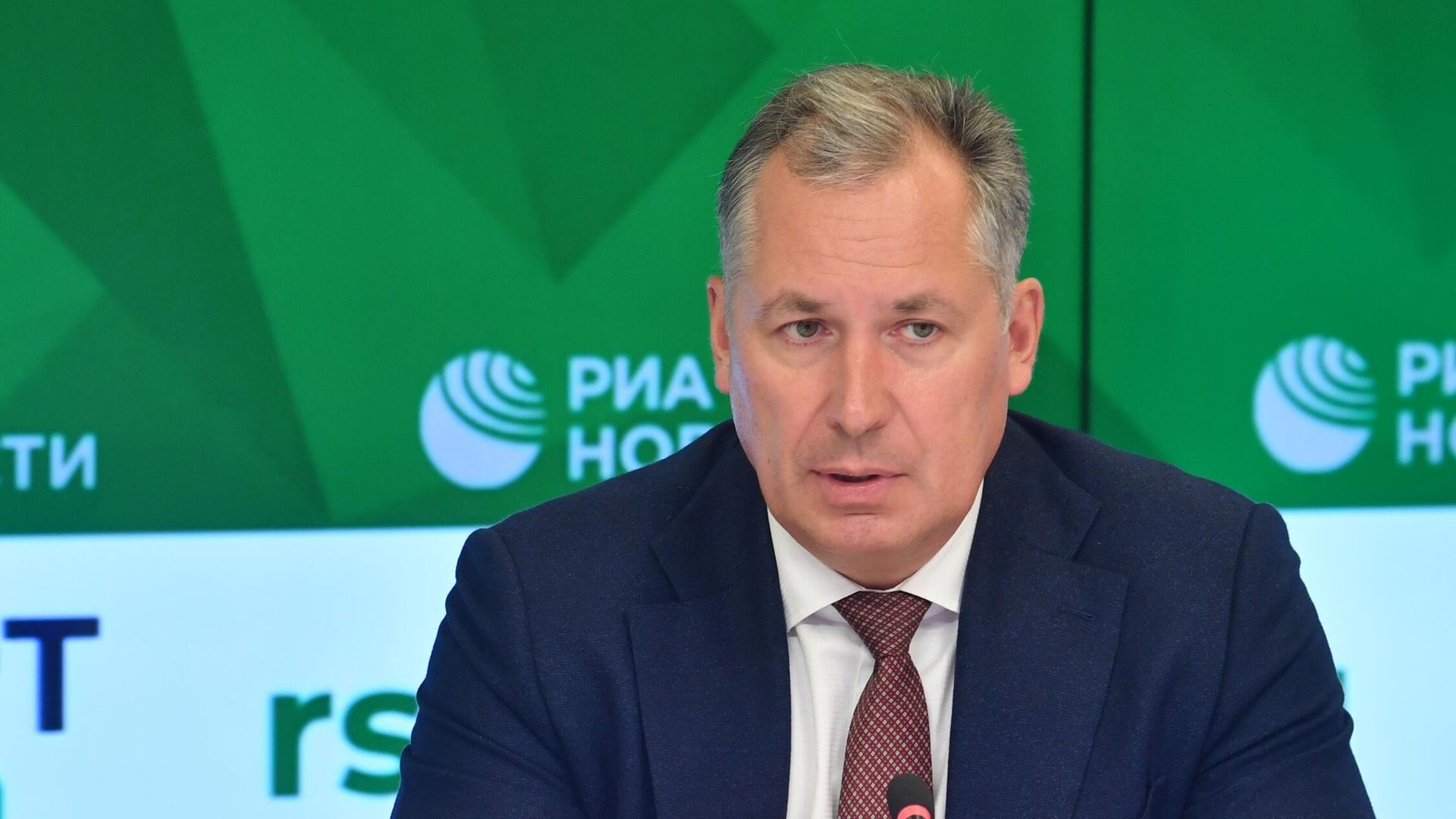 Президент Олимпийского комитета России (ОКР) Станислав Поздняков во время онлайн-конференции по итогам заседания Исполнительного комитета ОКР. Президент Олимпийского комитета России (ОКР) Станислав Поздняков во время онлайн-конференции по итогам заседания Исполнительного комитета ОКР. - РИА Новости, 1920, 30.03.2022