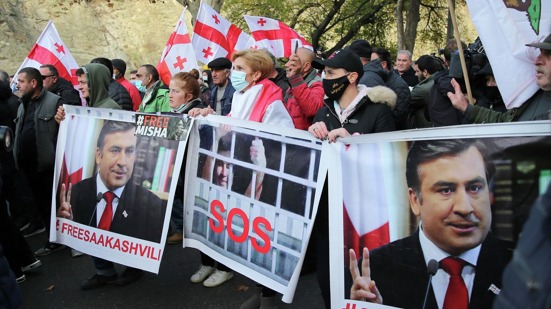 Сторонники Михаила Саакашвили на митинге в его поддержку в Тбилиси, Грузия Сторонники Михаила Саакашвили на митинге в его поддержку в Тбилиси, Грузия - РИА Новости, 1920, 13.12.2021