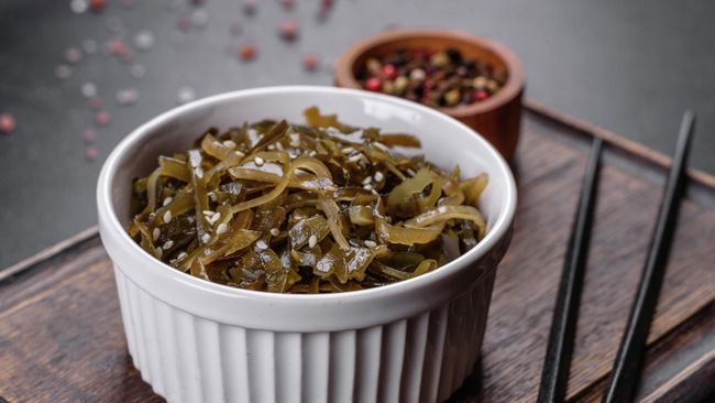 Салат из морской капусты