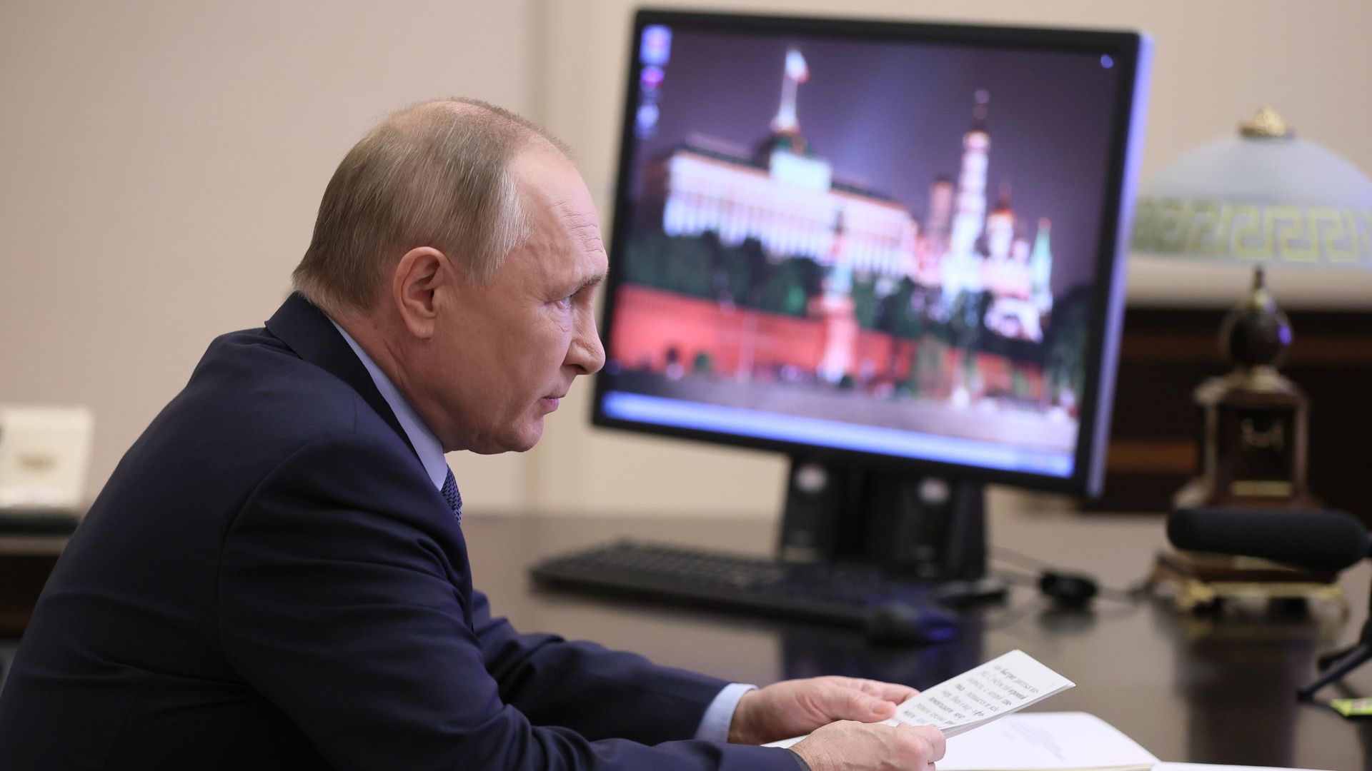 Президент РФ Владимир Путин проводит совещание по вопросам развития генетических технологий Президент РФ Владимир Путин проводит совещание по вопросам развития генетических технологий - РИА Новости, 1920, 24.11.2021