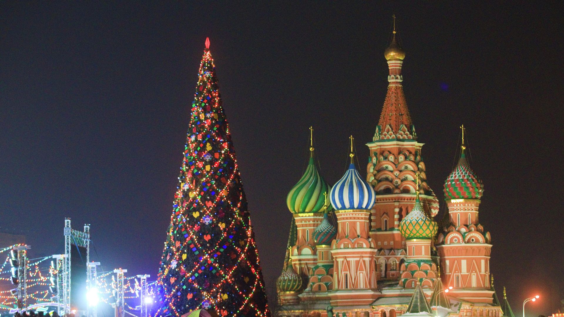 Москва готовится к встрече Нового года Москва готовится к встрече Нового года - РИА Новости, 1920, 16.12.2021