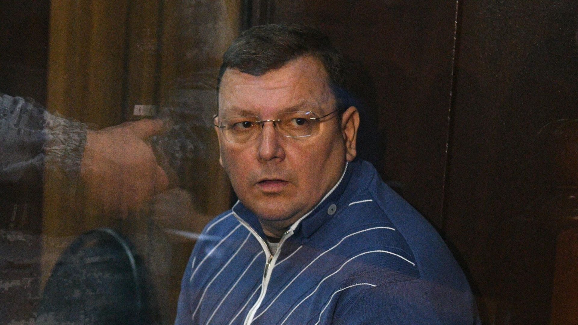 Директор шахты Листвяжная Сергей Махраков, обвиняемый по делу о гибели горняков на шахте Листвяжная в Центральном районном суде в Кемерове Директор шахты Листвяжная Сергей Махраков, обвиняемый по делу о гибели горняков на шахте Листвяжная в Центральном районном суде в Кемерове - РИА Новости, 1920, 27.11.2021