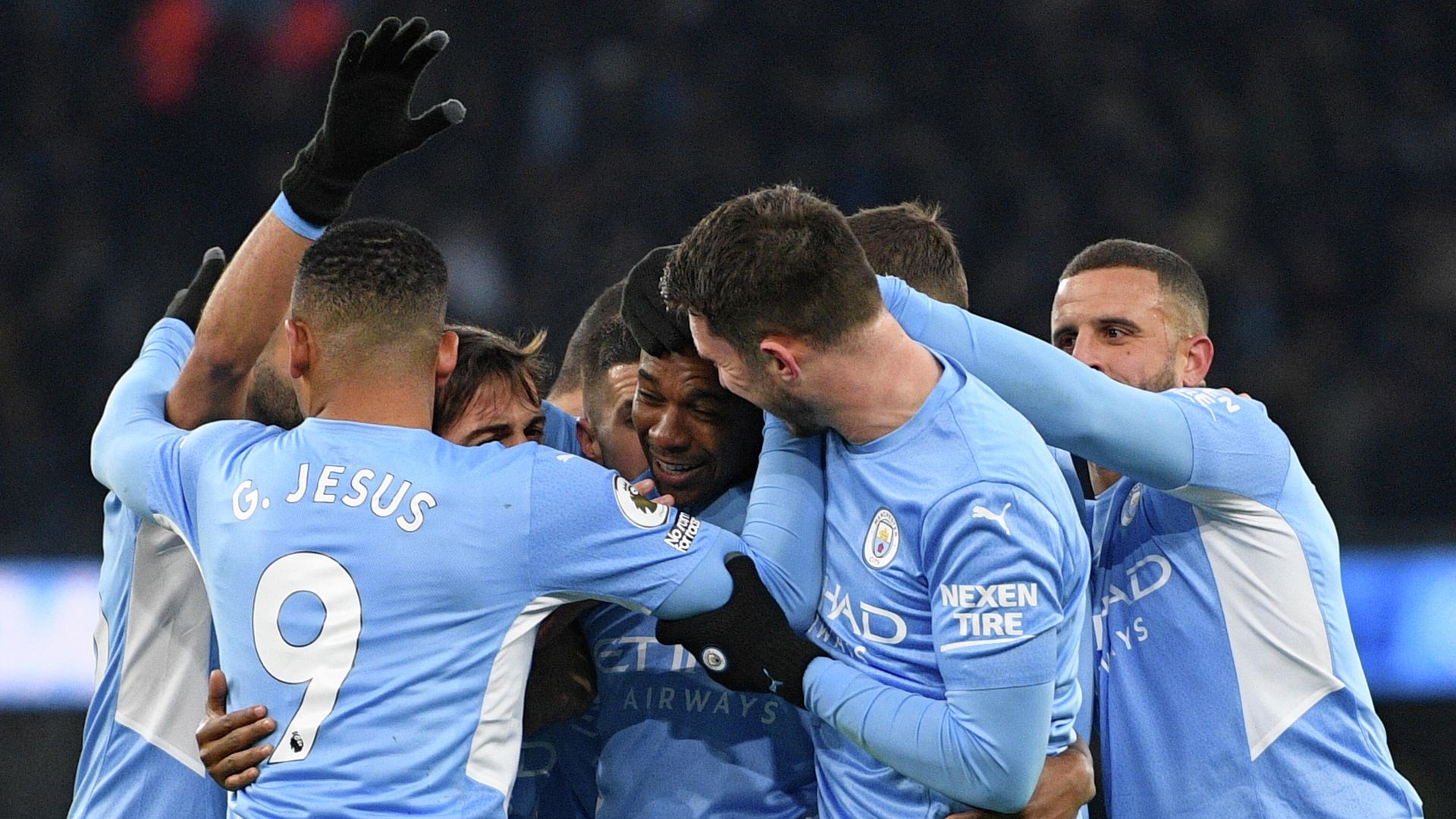 Manchester City's Brazilian midfielder Fernandinho (C) celebrates scoring his team's second goal during the English Premier League football match between Manchester City and West Ham United at the Etihad Stadium in Manchester, north west England, on November 28, 2021. (Photo by Oli SCARFF / AFP) / RESTRICTED TO EDITORIAL USE. No use with unauthorized audio, video, data, fixture lists, club/league logos or 'live' services. Online in-match use limited to 120 images. An additional 40 images may be used in extra time. No video emulation. Social media in-match use limited to 120 images. An additional 40 images may be used in extra time. No use in betting publications, games or single club/league/player publications. / Manchester City's Brazilian midfielder Fernandinho (C) celebrates scoring his team's second goal during the English Premier League football match between Manchester City and West Ham United at the Etihad Stadium in Manchester, north west England, on November 28, 2021. (Photo by Oli SCARFF / AFP) / RESTRICTED TO EDITORIAL USE. No use with unauthorized audio, video, data, fixture lists, club/league logos or 'live' services. Online in-match use limited to 120 images. An additional 40 images may be used in extra time. No video emulation. Social media in-match use limited to 120 images. An additional 40 images may be used in extra time. No use in betting publications, games or single club/league/player publications. / - РИА Новости, 1920, 28.11.2021