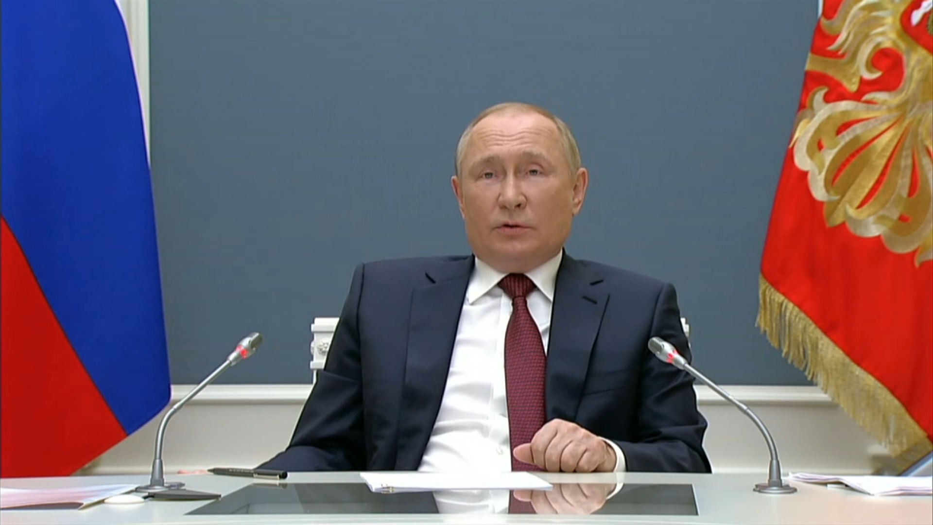 Дело не в вводе войск, надо наладить отношения - Путин о наличии угроз для Украины Дело не в вводе войск, надо наладить отношения - Путин о наличии угроз для Украины - РИА Новости, 1920, 30.11.2021