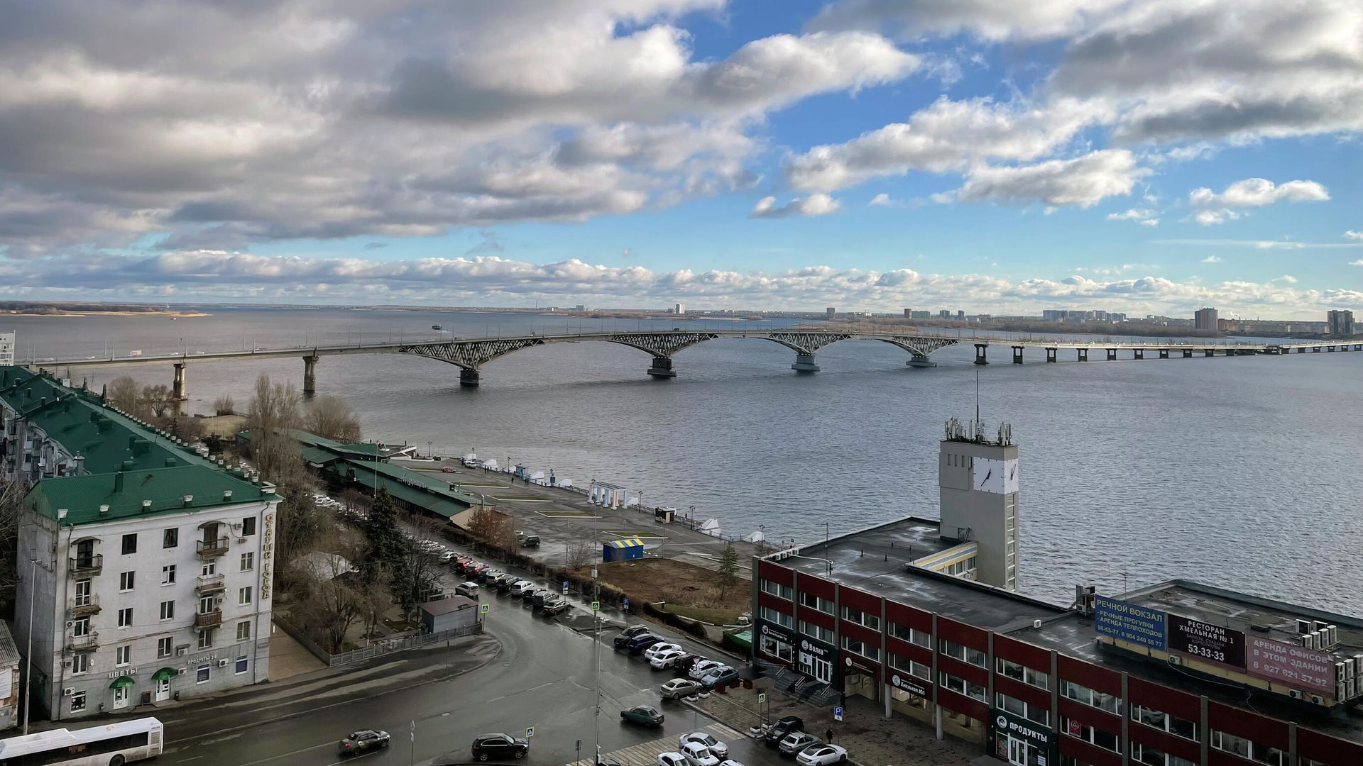 Вид на Волгу в Саратове Вид на Волгу в Саратове - РИА Новости, 1920, 04.12.2021