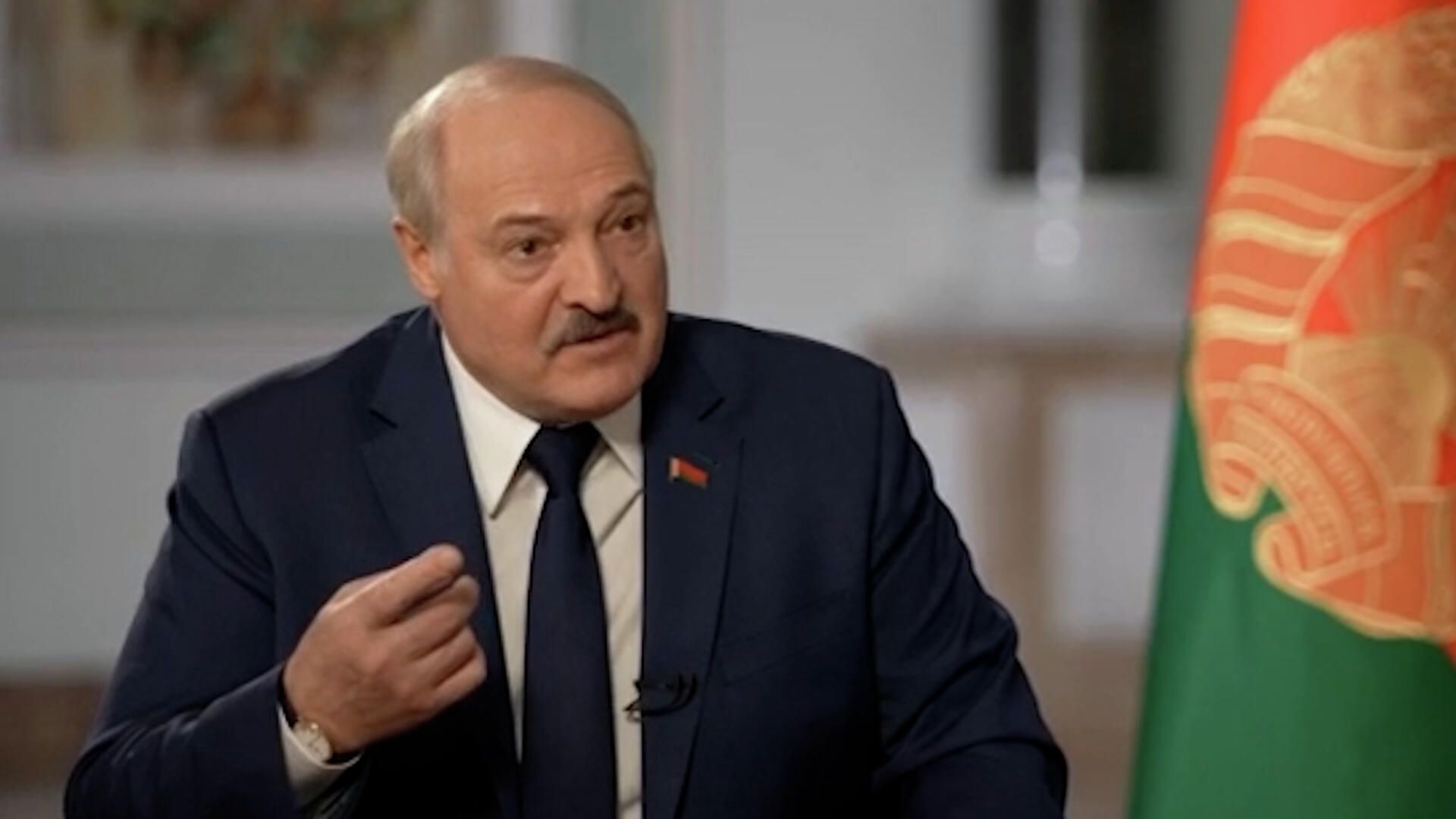 Лукашенко готов остановить транзит энергоносителей из РФ, если Польша закроет границу Лукашенко готов остановить транзит энергоносителей из РФ, если Польша закроет границу - РИА Новости, 1920, 01.12.2021