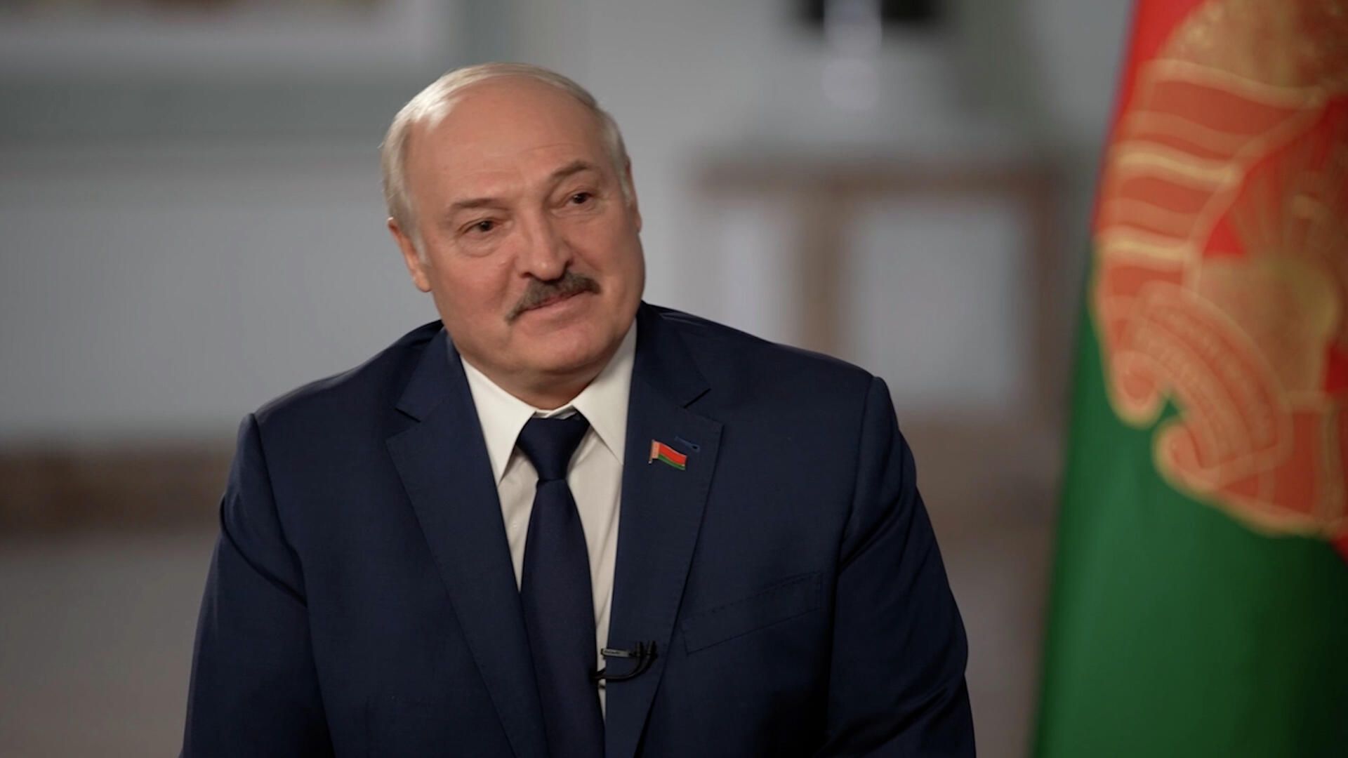 “Честно, не знаю” – Лукашенко о своем участии в следующих выборах президента Белоруссии “Честно, не знаю” – Лукашенко о своем участии в следующих выборах президента Белоруссии - РИА Новости, 1920, 02.12.2021