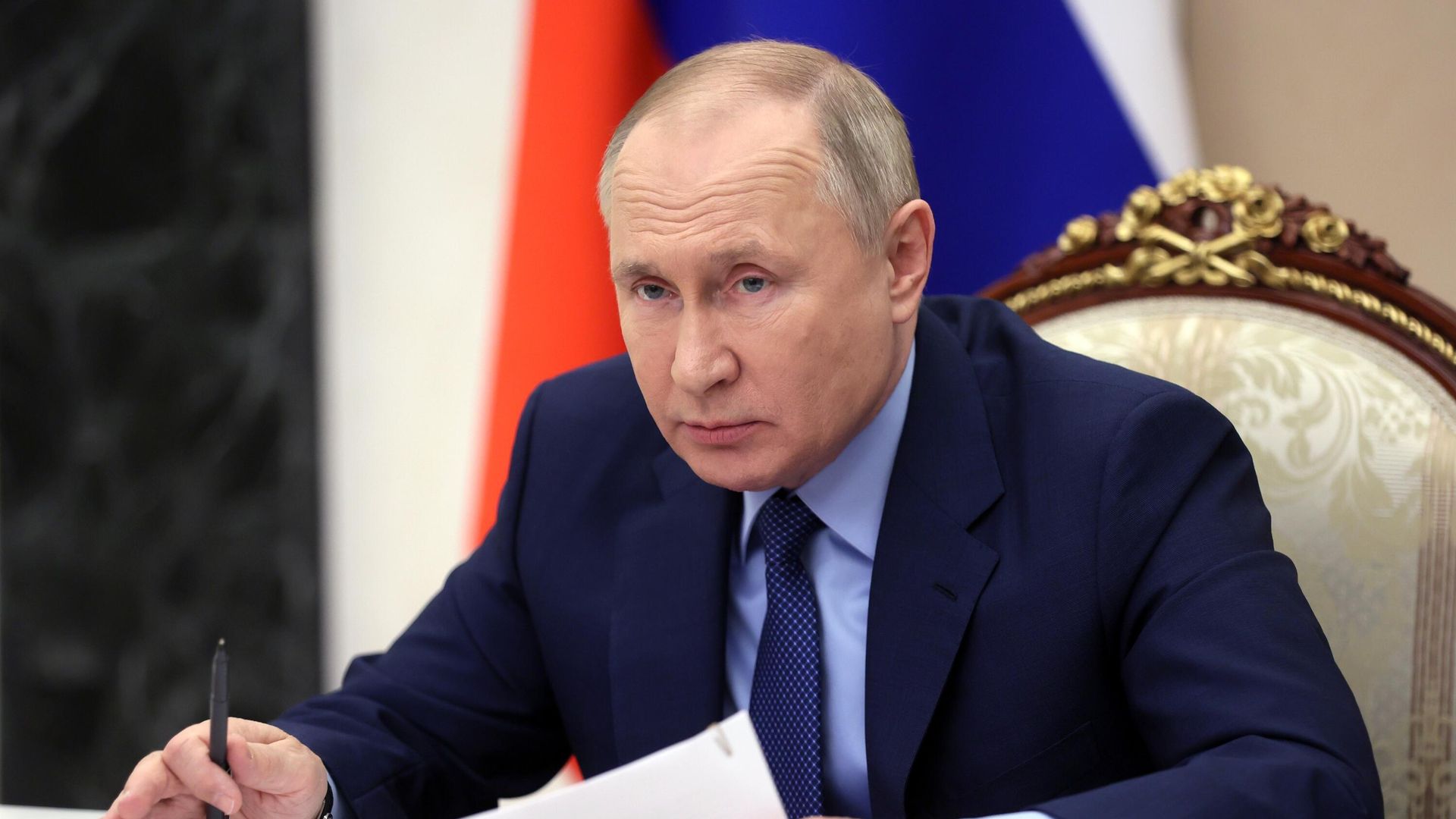 Президент РФ Владимир Путин в режиме видеоконференции проводит совещание о ситуации в угольной отрасли Кемеровской области Кузбасса в угольной отрасли Кузбасса Президент РФ Владимир Путин в режиме видеоконференции проводит совещание о ситуации в угольной отрасли Кемеровской области Кузбасса в угольной отрасли Кузбасса - РИА Новости, 1920, 06.12.2021