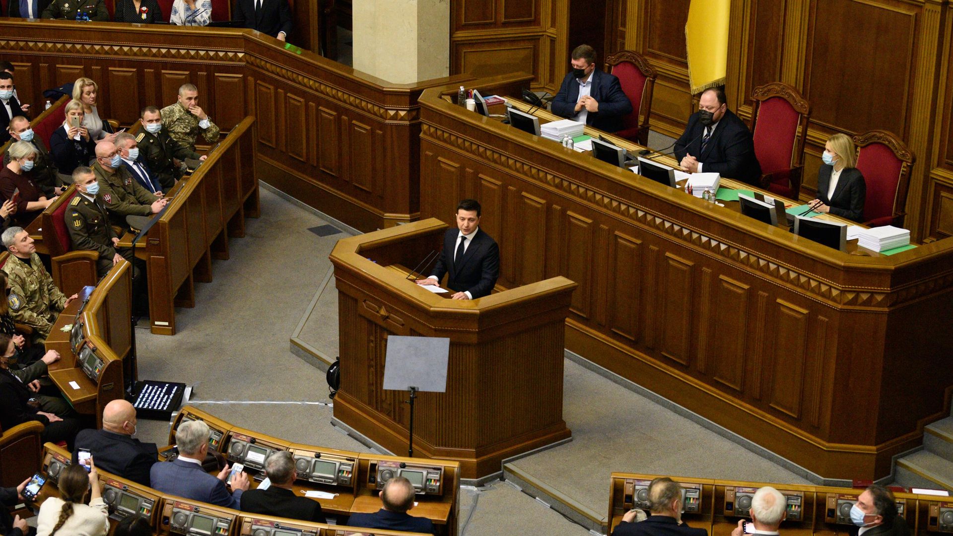 Ежегодное послание президента Украины Владимира Зеленского к Верховной раде Ежегодное послание президента Украины Владимира Зеленского к Верховной раде - РИА Новости, 1920, 03.12.2021
