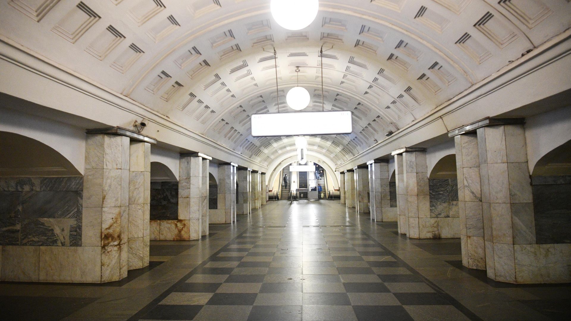 Станция Охотный ряд Московского метрополитена Станция Охотный ряд Московского метрополитена - РИА Новости, 1920, 18.03.2024
