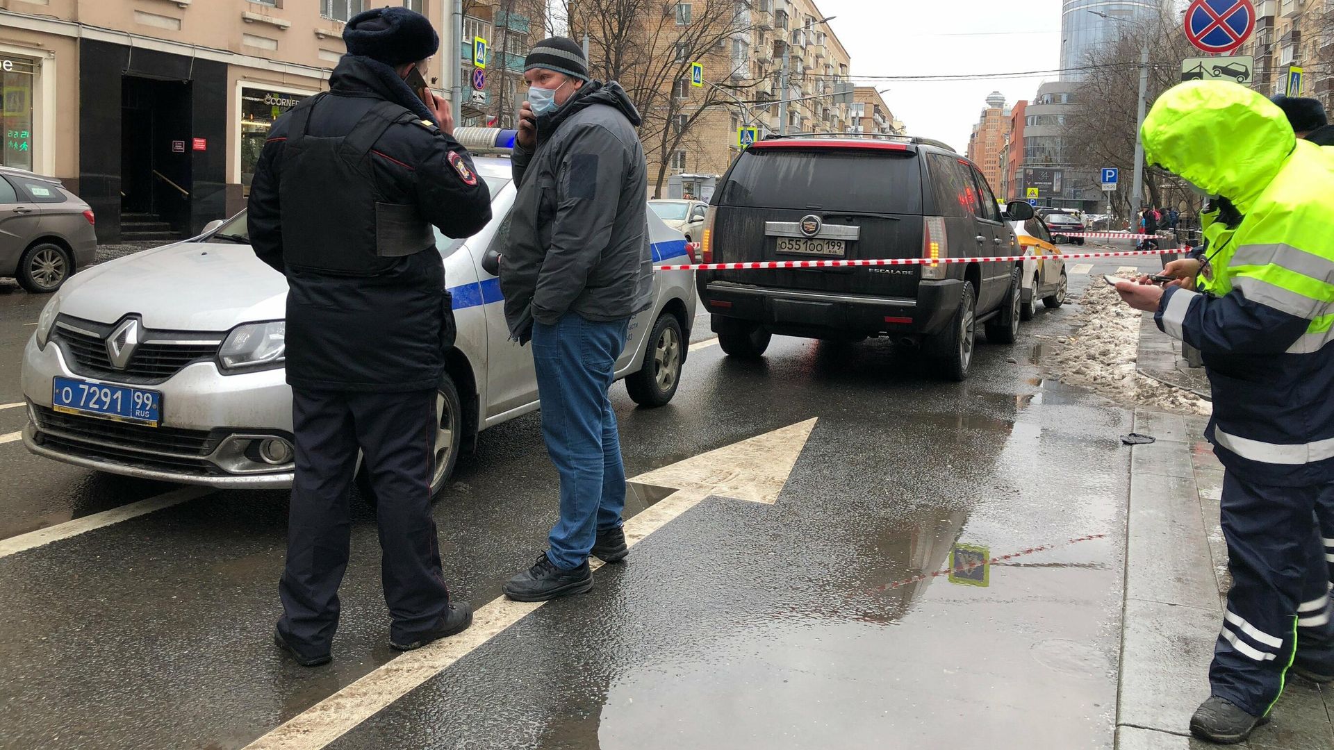 Место дорожного конфликта со стрельбой в Тверском районе Москвы Место дорожного конфликта со стрельбой в Тверском районе Москвы - РИА Новости, 1920, 03.12.2021