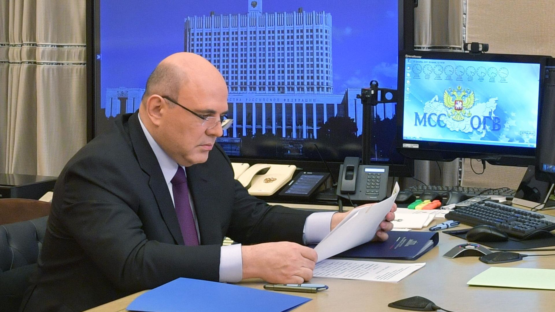 Премьер-министр РФ Михаил Мишустин проводи заседание Координационного совета при правительстве РФ по борьбе с коронавирусом Премьер-министр РФ Михаил Мишустин проводи заседание Координационного совета при правительстве РФ по борьбе с коронавирусом - РИА Новости, 1920, 21.12.2021