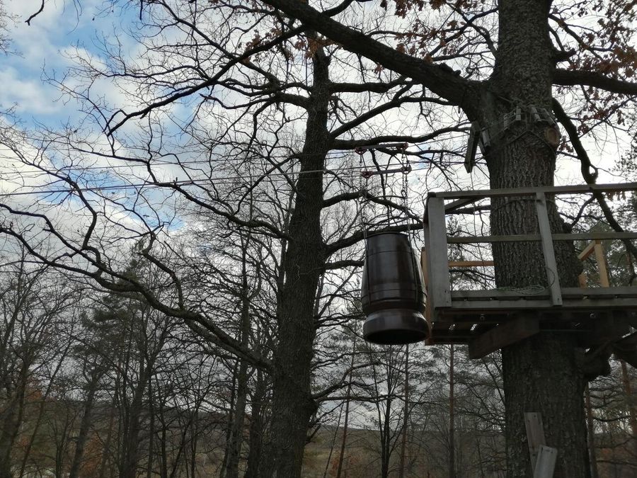 Ступа Бабы-яги в этнографической деревне в Курской области Ступа Бабы-яги в этнографической деревне в Курской области