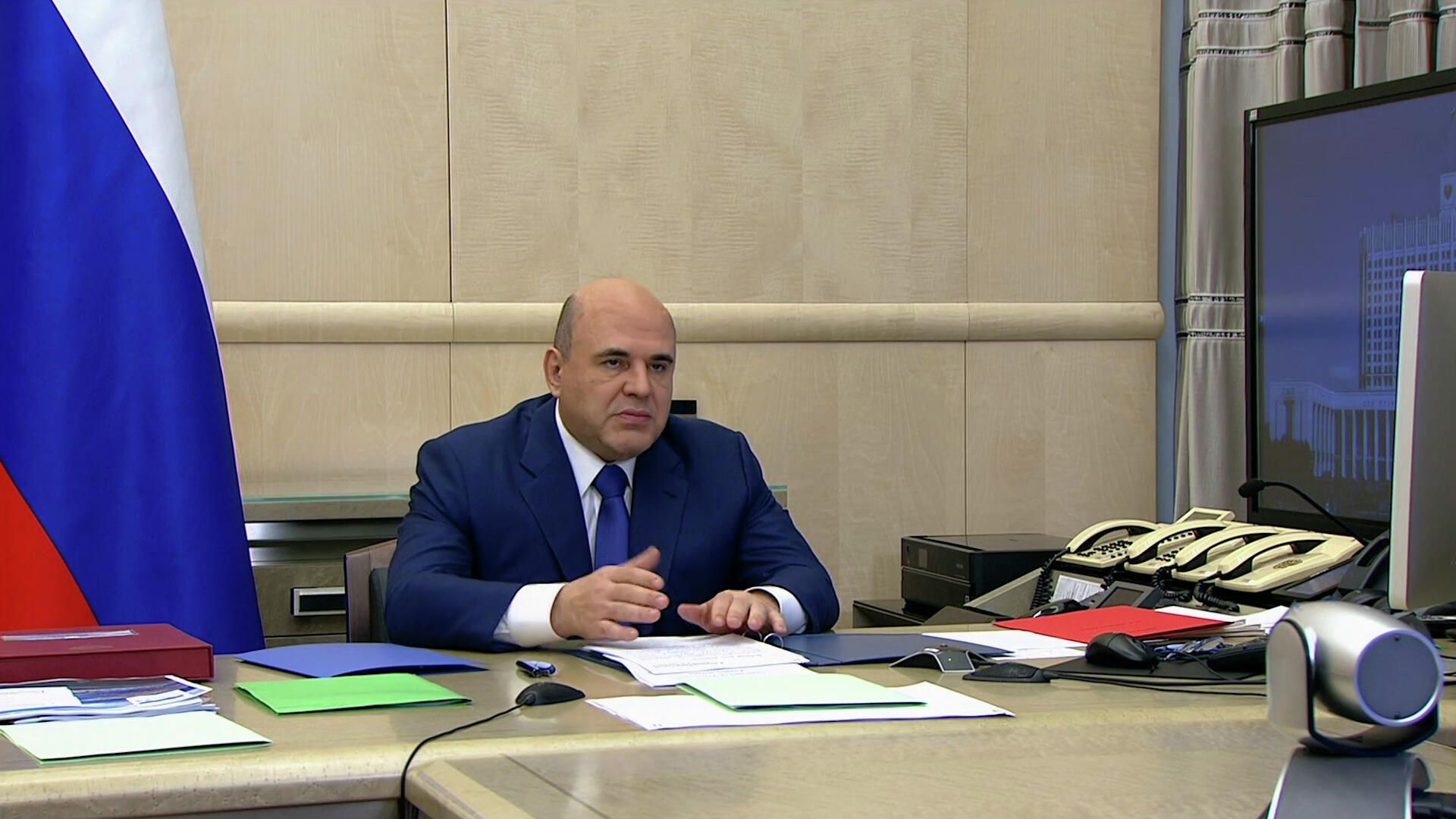 Мы выделим свыше 12 млрд рублей – Мишустин о повышении зарплат бюджетников Мы выделим свыше 12 млрд рублей – Мишустин о повышении зарплат бюджетников - РИА Новости, 1920, 08.12.2021