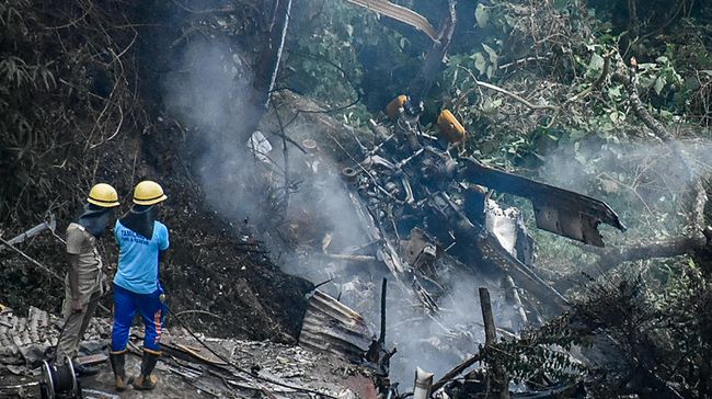 Место крушения вертолета Ми-17В5 в Индии