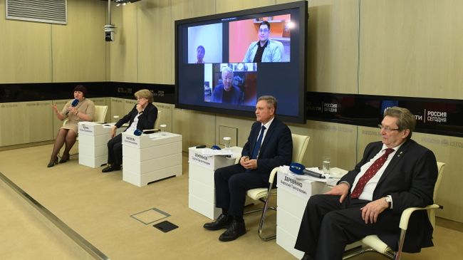 Видеомост Москва — Барнаул — Бишкек — Ташкент — Усть-Каменогорск на тему: Тюрко-монгольский мир Большого Алтая: итоги и перспективы научно-образовательной интеграции в Центральной Азии