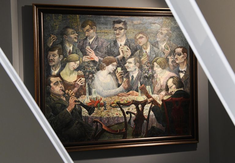 Картина Митрофана Берингова Свадьба слепых (1920 г.), представленная на выставке Азбука шедевра в музее Новый Иерусалим в Московской области Картина Митрофана Берингова Свадьба слепых (1920 г.), представленная на выставке Азбука шедевра в музее Новый Иерусалим в Московской области