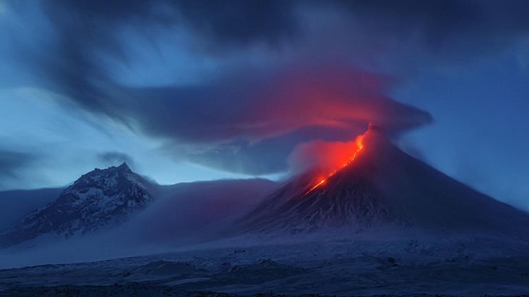 Снимок Dragon’s Lair российского фотографа Denis Budkov, победивший в категории Landscape в конкурсе Nature Photographer of the Year 2021 Снимок Dragon’s Lair российского фотографа Denis Budkov, победивший в категории Landscape в конкурсе Nature Photographer of the Year 2021