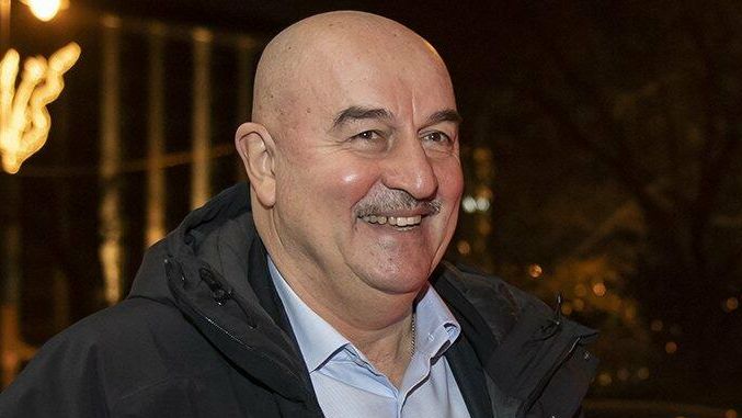 Главный тренер Ференцвароша Станислав Черчесов Главный тренер Ференцвароша Станислав Черчесов - РИА Новости, 1920, 24.04.2022