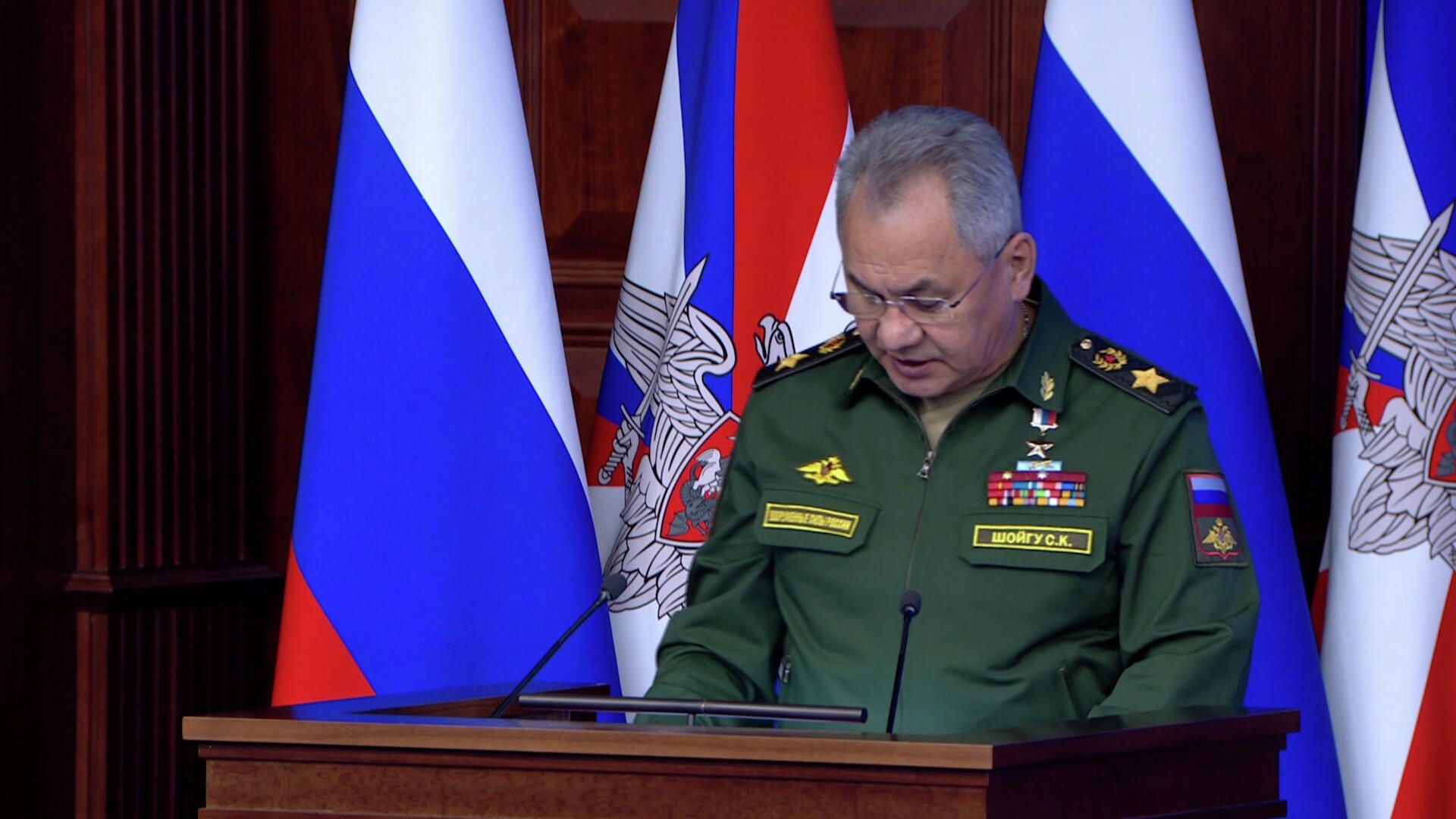 Шойгу заявил о подготовке провокаций на востоке Украины Шойгу заявил о подготовке провокаций на востоке Украины - РИА Новости, 1920, 21.12.2021