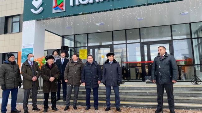 Церемония открытия поликлиники в поселке Высокая Гора