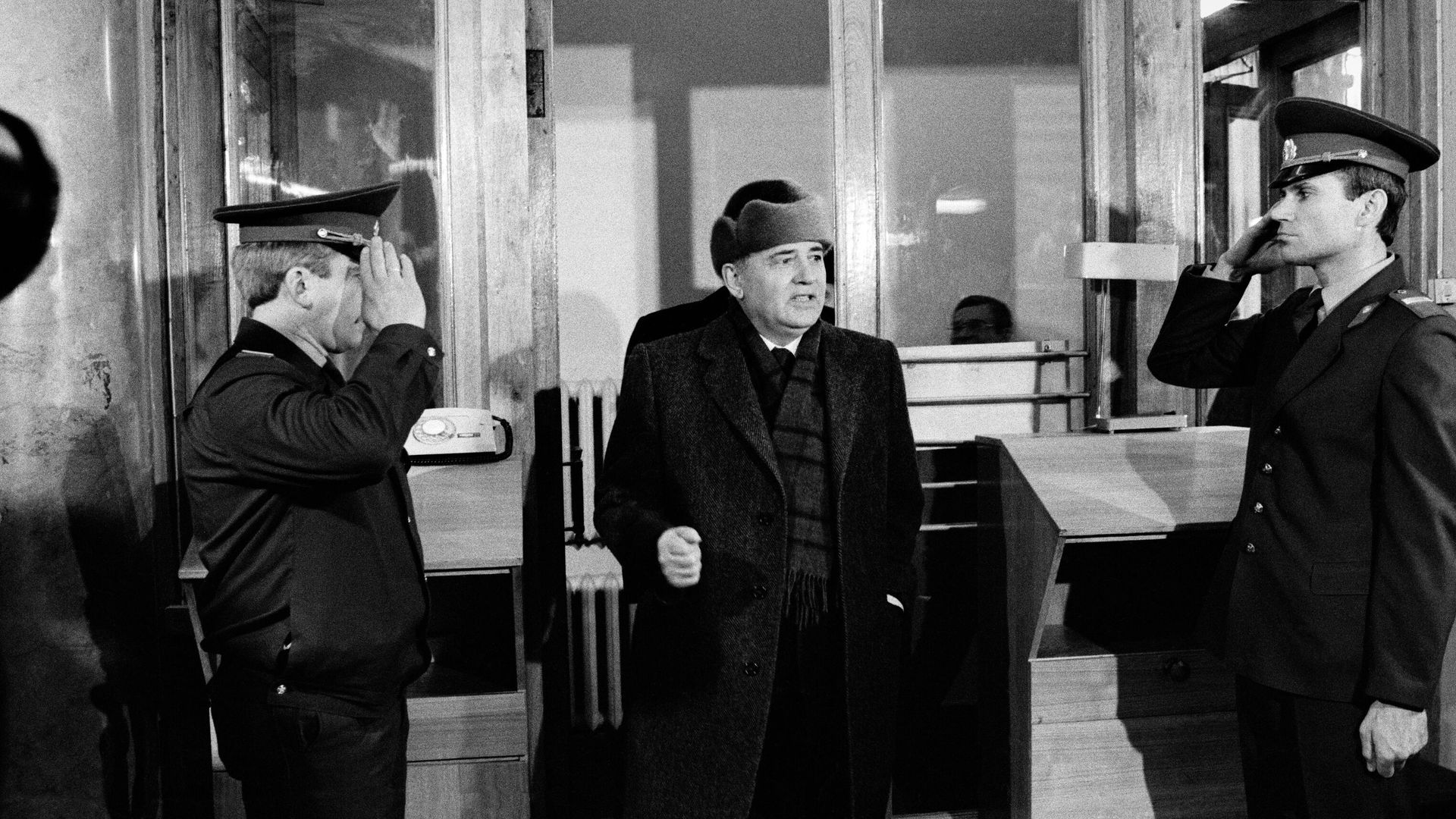 Первый день в Горбачев-фонде после отставки Первый день в Горбачев-фонде после отставки - РИА Новости, 1920, 25.12.2021