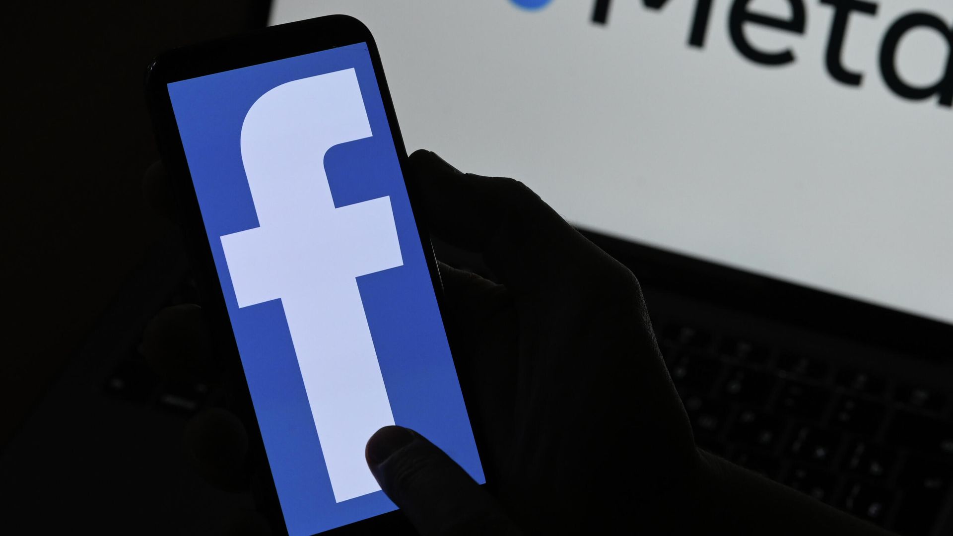 Логотипы компании Facebook и Meta Логотипы компании Facebook и Meta - РИА Новости, 1920, 05.03.2022