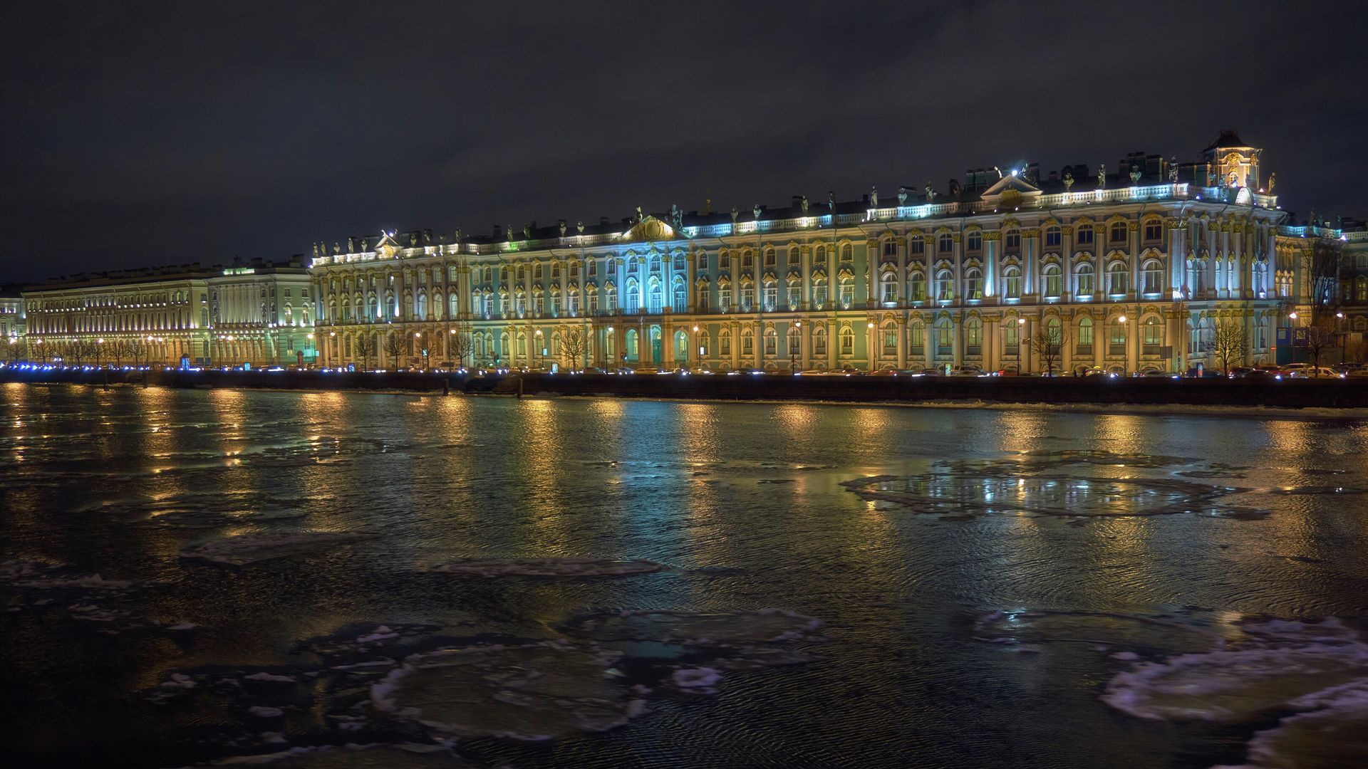 Нева в Санкт-Петербурге Нева в Санкт-Петербурге - РИА Новости, 1920, 30.11.2024