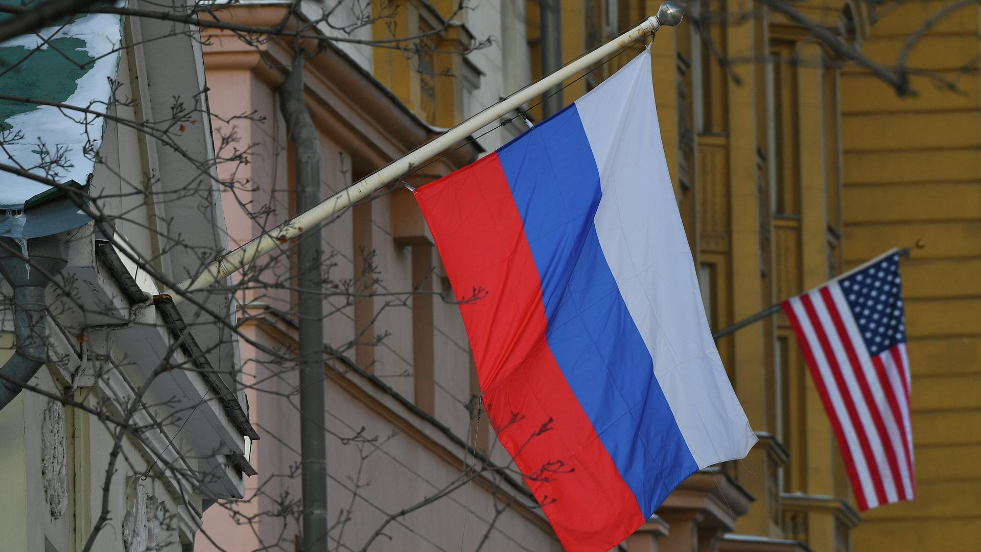Государственные флаги России и США Государственные флаги России и США - РИА Новости, 1920, 24.01.2025