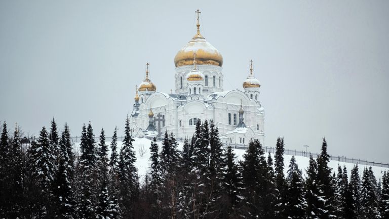 Белогорский мужской монастырь (Белогорский Свято-Николаевский миссионерский мужской монастырь) в Пермском крае