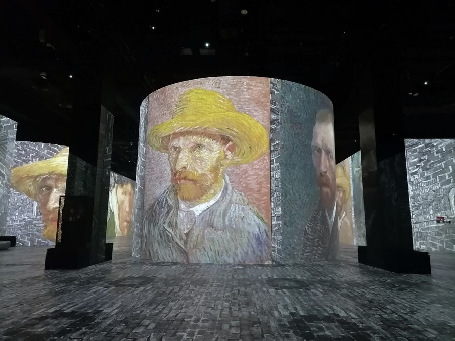 Винсент Ван Гог в Infinity des Lumieres