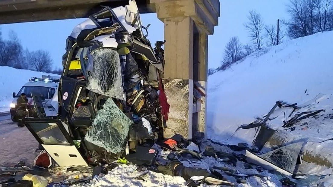 На месте ДТП с автобусом в Рязанской области На месте ДТП с автобусом в Рязанской области - РИА Новости, 1920, 02.01.2022