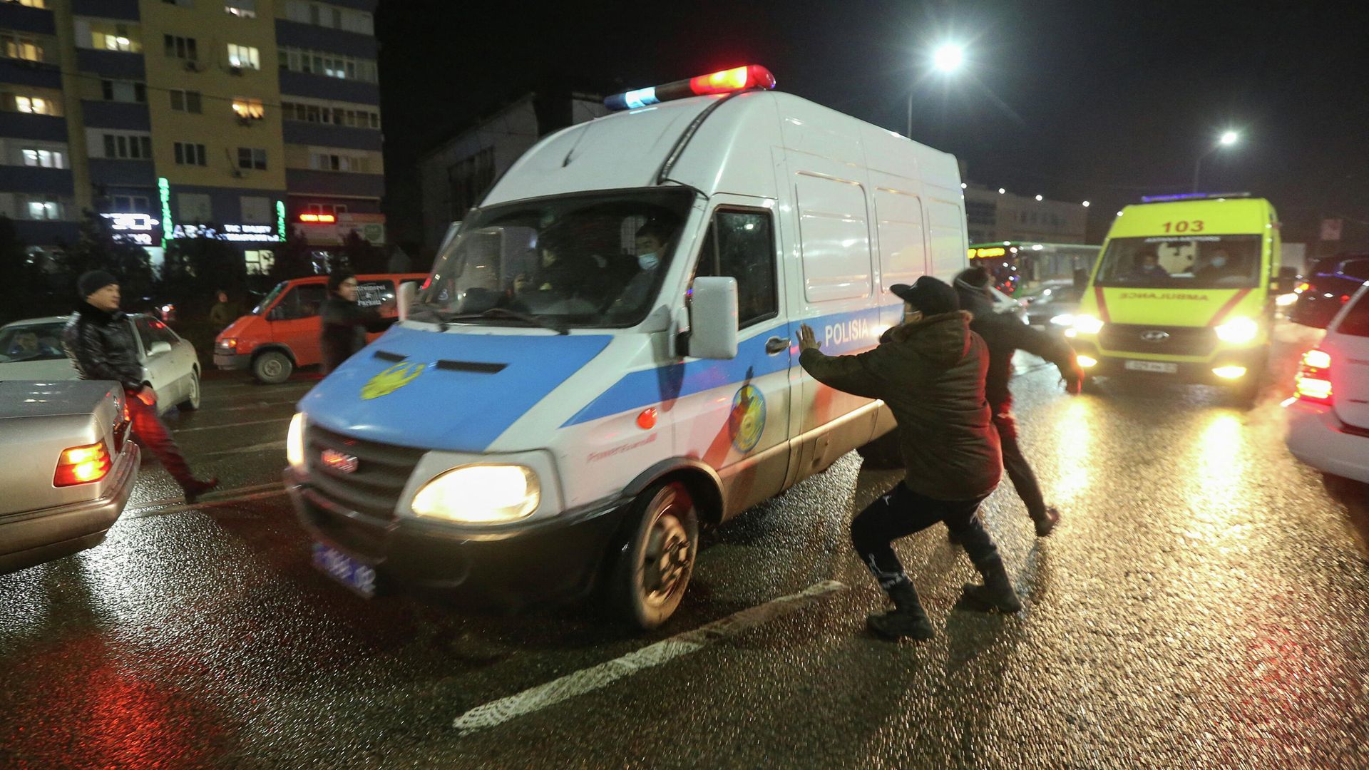 Участники акции протеста в Казахстане Участники акции протеста в Казахстане - РИА Новости, 1920, 05.01.2022