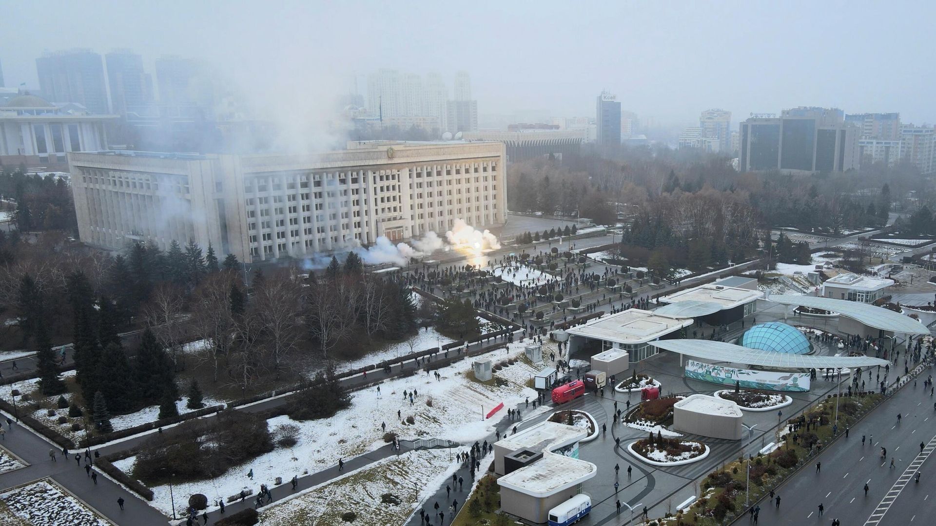 Акция протеста в Алма-Ате, Казахстан Акция протеста в Алма-Ате, Казахстан - РИА Новости, 1920, 06.01.2022