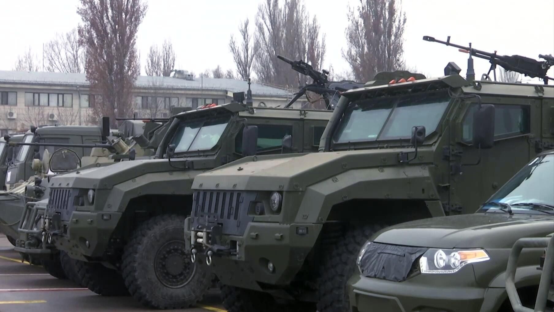 Военная техника российской части миротворческих сил ОДКБ. Скриншот видео Военная техника российской части миротворческих сил ОДКБ. Скриншот видео - РИА Новости, 1920, 11.01.2022