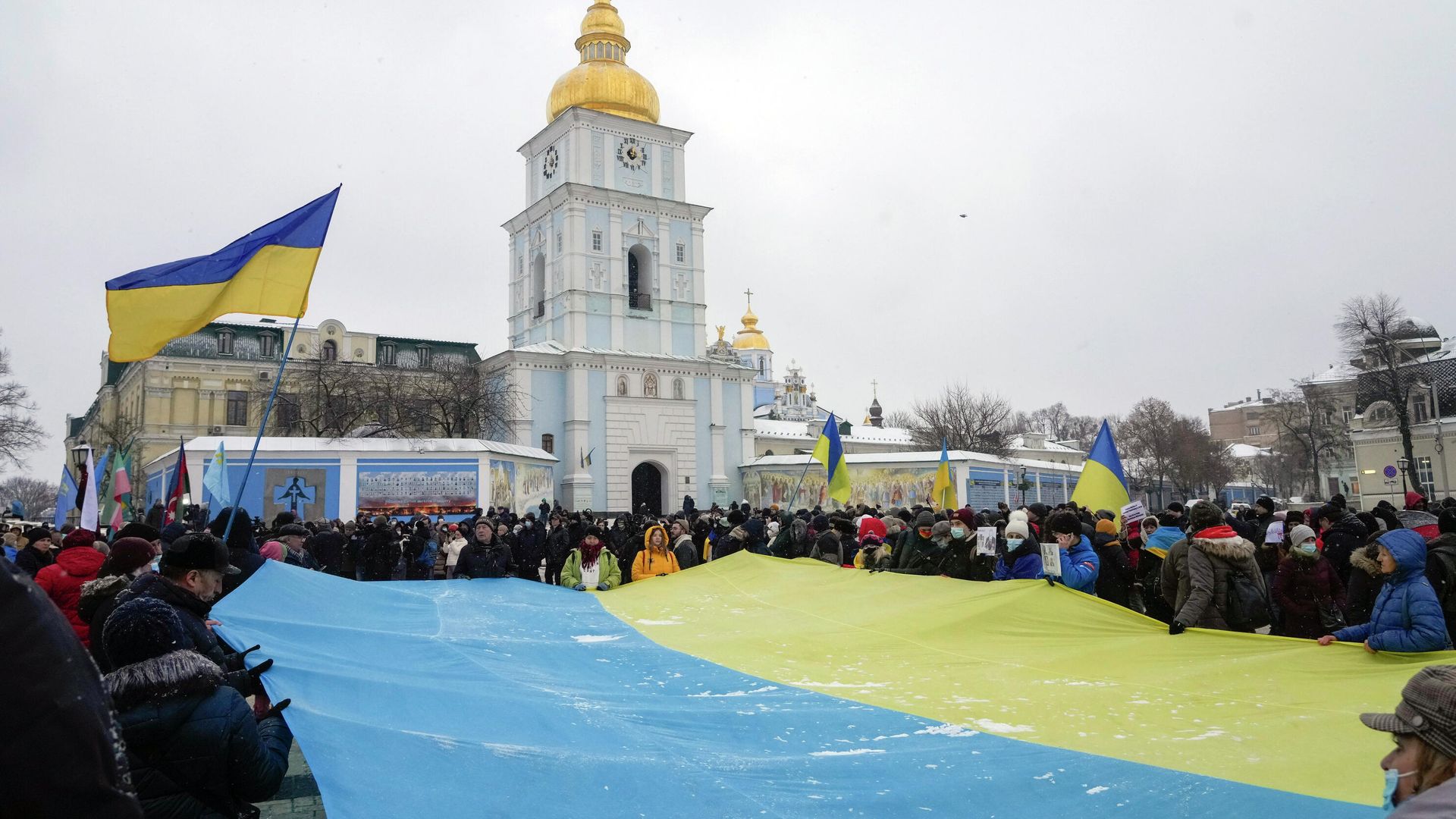 Митинг с призывом к мировым лидерам не допустить капитуляции Украины на переговорах РФ и США на Михайловской площади в Киеве, Украина Митинг с призывом к мировым лидерам не допустить капитуляции Украины на переговорах РФ и США на Михайловской площади в Киеве, Украина - РИА Новости, 1920, 09.01.2022
