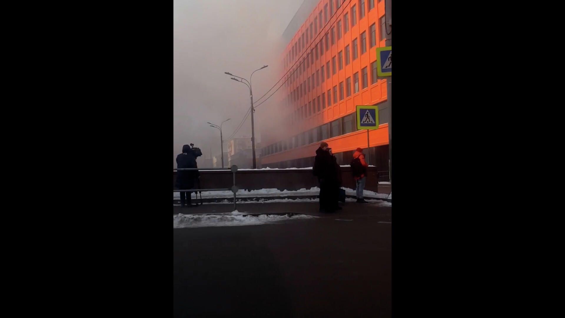 Кадры с места пожара на Сущевском Валу в Москве Кадры с места пожара на Сущевском Валу в Москве - РИА Новости, 1920, 13.01.2022