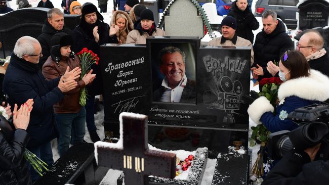 Открытие памятника Борису Грачевскому