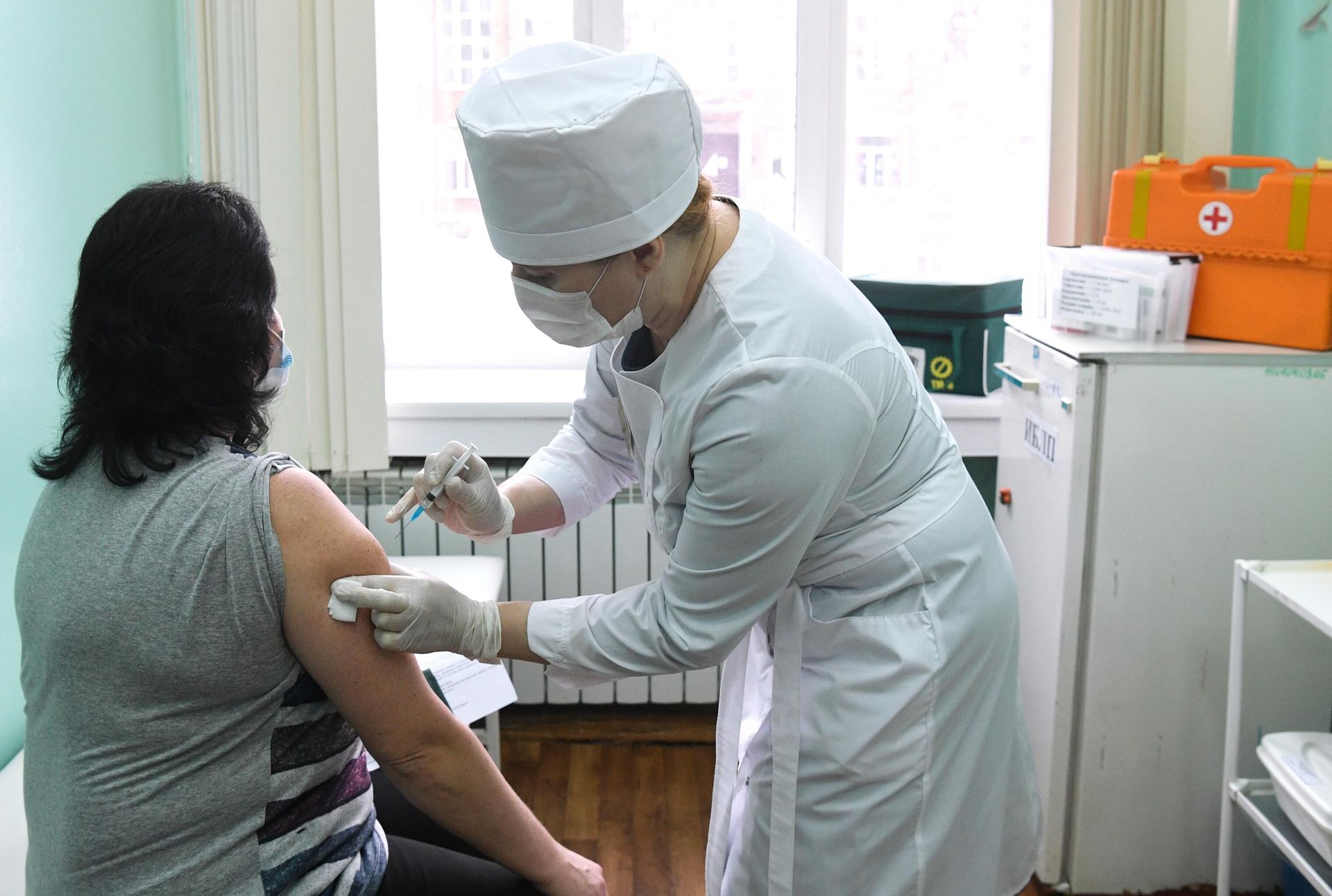 Ревакцинация населения в Новосибирске Ревакцинация населения в Новосибирске - РИА Новости, 1920, 03.10.2025
