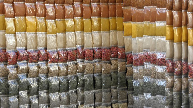 Продажа специй на рынке в Египте Продажа специй на рынке в Египте