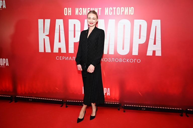 Актриса Оксана Акиньшина на премьере сериала режиссера Данилы Козловского Карамора в кинотеатре КАРО 11 Октябрь Актриса Оксана Акиньшина на премьере сериала режиссера Данилы Козловского Карамора в кинотеатре КАРО 11 Октябрь