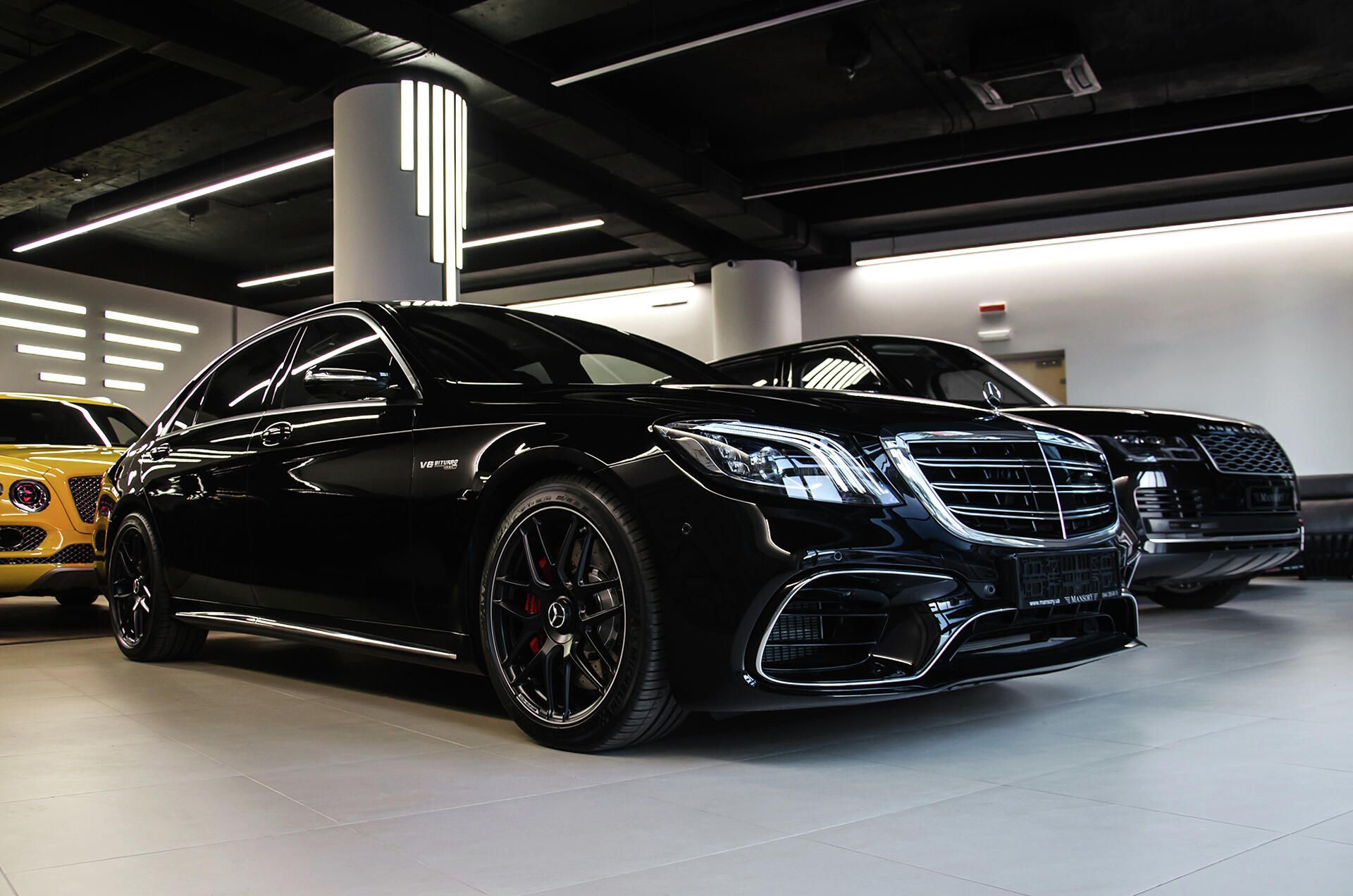 Mercedes-Benz S63 AMG Mercedes-Benz S63 AMG - РИА Новости, 1920, 20.01.2022