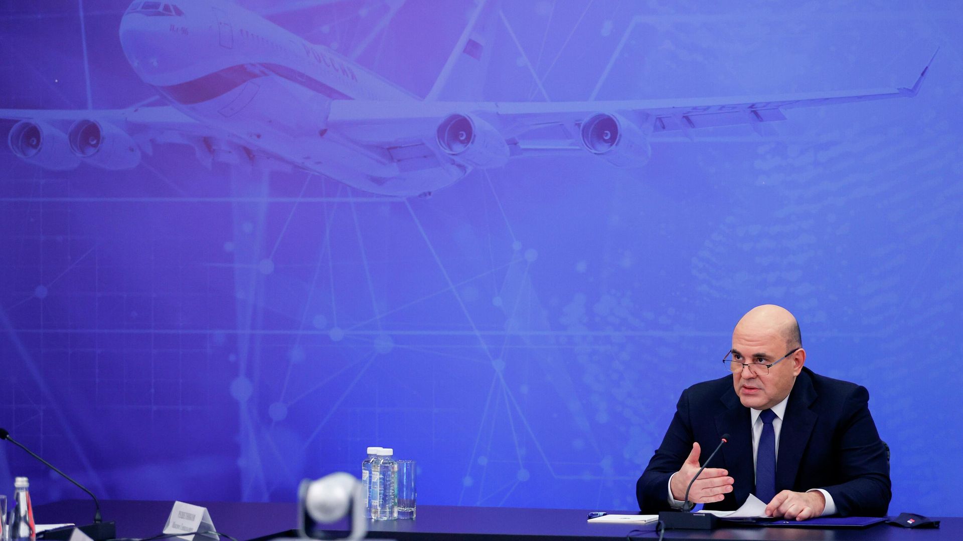 Председатель правительства РФ Михаил Мишустин проводит совещание на заводе Воронежского акционерного самолетостроительного общества Председатель правительства РФ Михаил Мишустин проводит совещание на заводе Воронежского акционерного самолетостроительного общества - РИА Новости, 1920, 20.01.2022